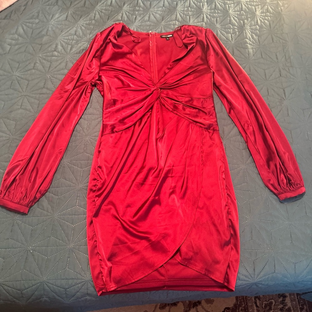 Fashion Nova Red Large L Twist-Knot Long Sleeve Satin Dress - maroon